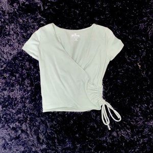 V neck Hollister crop top light green